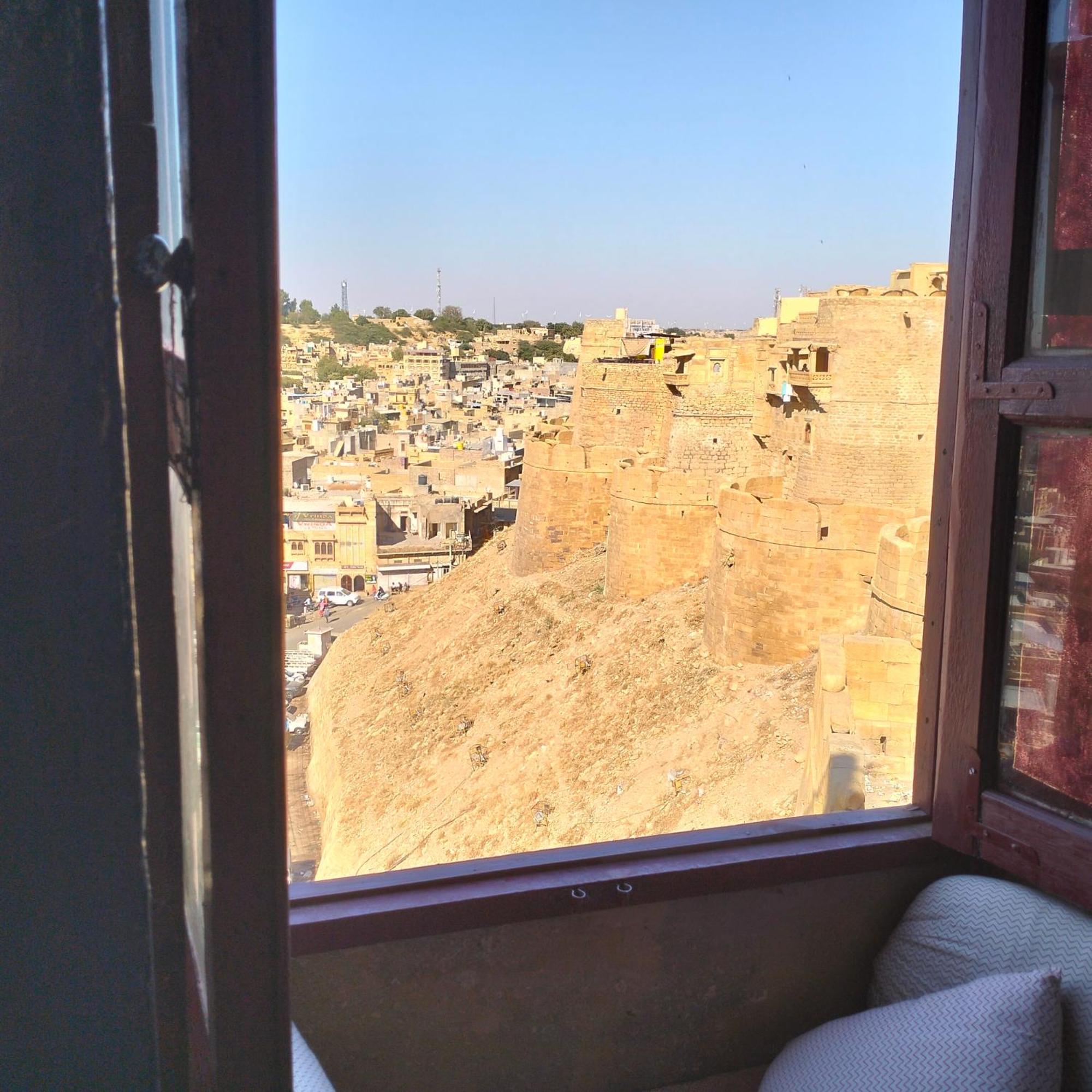 Hostel Desert Home Stay Jaisalmer Dış mekan fotoğraf