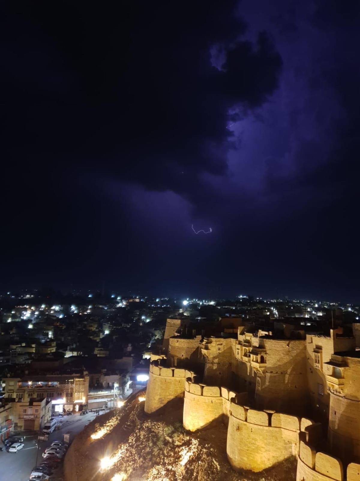 Hostel Desert Home Stay Jaisalmer Dış mekan fotoğraf